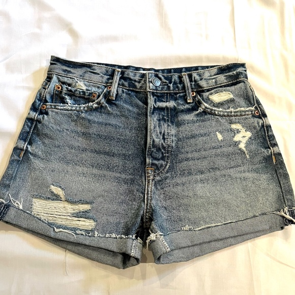 GRLFRND: Kerry Short - Picture 3 of 8